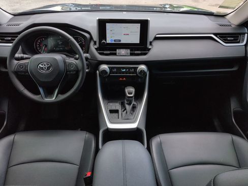 Used 2025 Toyota RAV4 XLE Premium FWD image 15