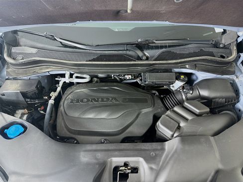 Used 2024 Honda Passport TrailSport image 33