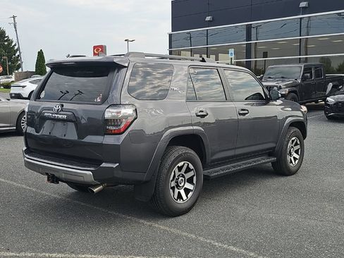 Used 2020 Toyota 4Runner TRD Off-Road Premium w/ Moonroof Package AWD/4WD image 13
