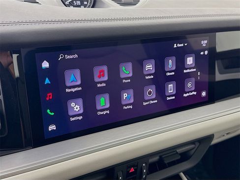 Used 2024 Porsche Cayenne Coupe image 18