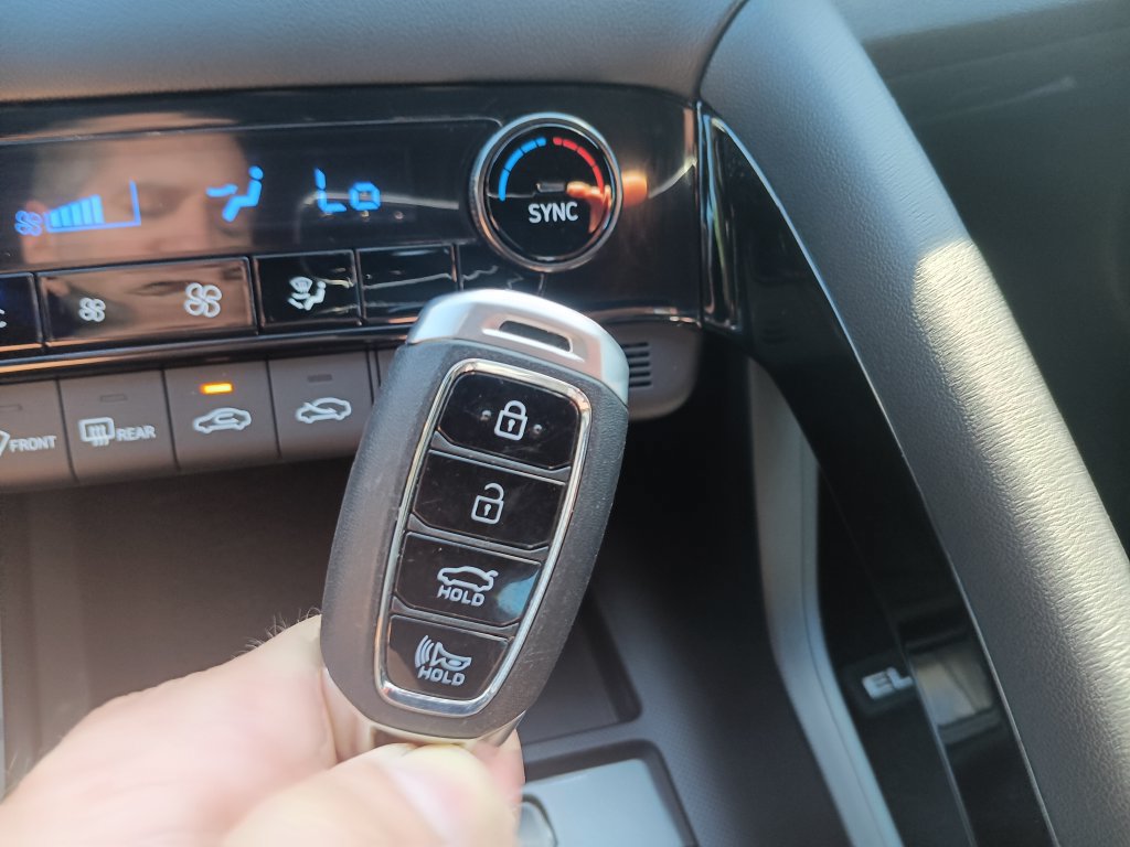 Used 2023 Hyundai Elantra N FWD image 15