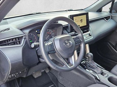 Used 2024 Toyota Corolla Cross AWD Hybrid image 10