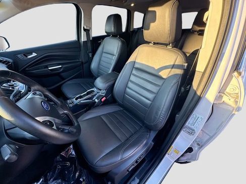 Used 2016 Ford Escape Titanium image 22