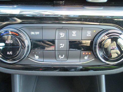 New 2026 Buick Envista Sport Touring w/ Convenience I Package image 17