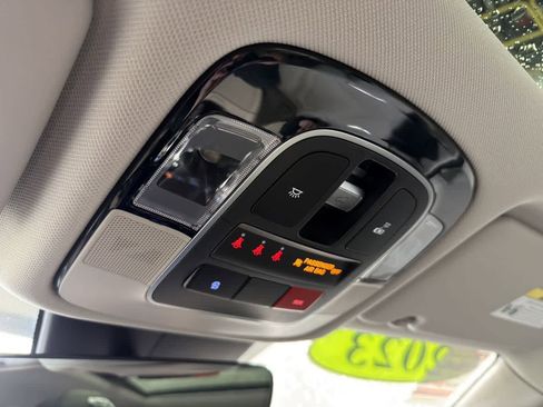 Used 2024 Hyundai Tucson Limited image 20