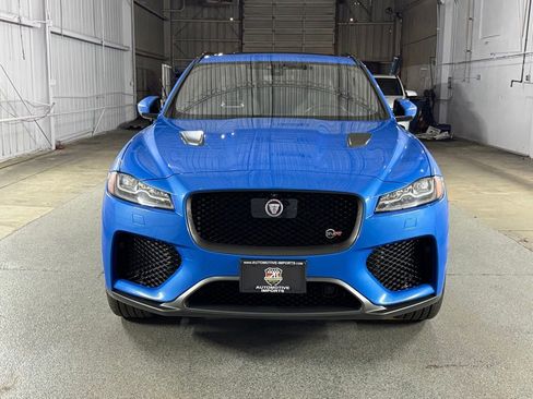 Used 2020 Jaguar F-PACE SVR AWD/4WD image 2