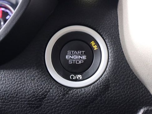 Used 2020 RAM 1500 Laramie image 28