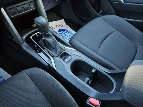 Certified 2023 Toyota Corolla Cross LE image 16