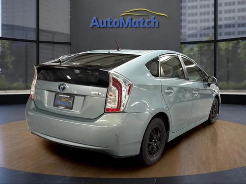 Used 2015 Toyota Prius Three image 10