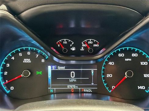 Used 2017 Chevrolet Colorado Z71 image 10