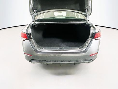 Used 2025 Nissan Sentra SV FWD image 26