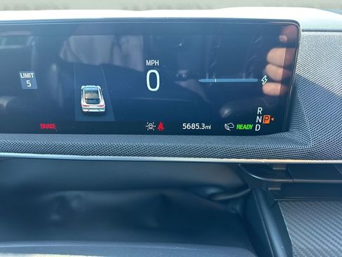 Used 2025 Ford Mustang Mach-E Select image 23