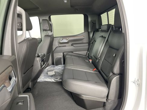 Used 2026 GMC Sierra 1500 SLT w/ SLT Premium Package image 25