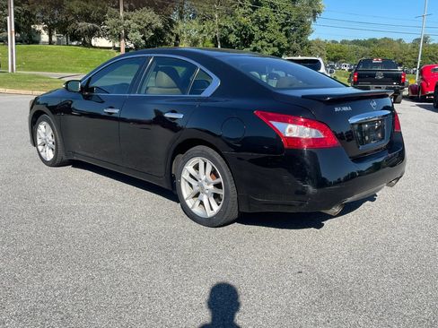 Used 2009 Nissan Maxima 3.5 SV w/ Cold Pkg FWD image 15