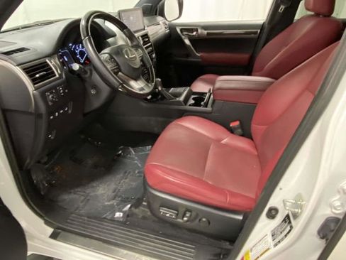 Used 2022 Lexus GX 460 Premium image 11