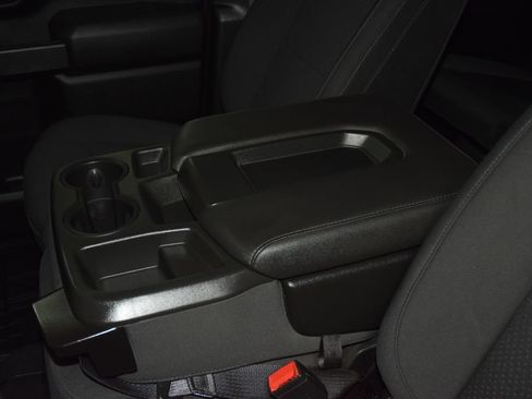 Used 2022 Chevrolet Silverado 2500 Custom w/ Custom Value Package AWD/4WD image 42