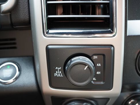 Certified 2019 Ford F150 Lariat AWD/4WD image 33