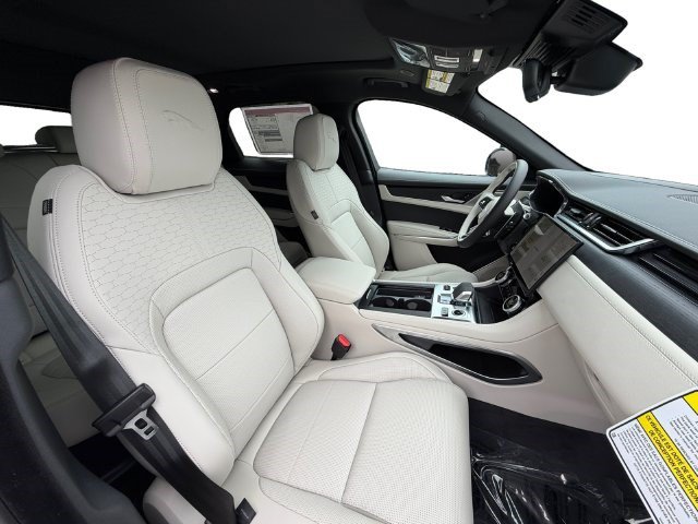 New 2026 Jaguar F-PACE R-Dynamic S AWD/4WD image 14