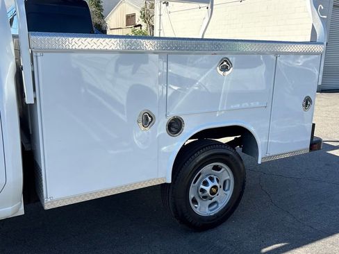 Used 2023 Chevrolet Silverado 2500 W/T w/ WT Convenience Package image 12