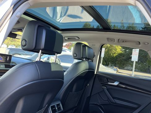 Used 2019 Audi Q5 Premium Plus image 15