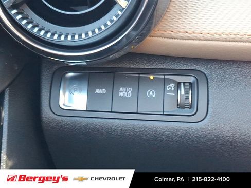 New 2026 Chevrolet Equinox ACTIV w/ LPO, Floor Liner Package AWD/4WD image 17