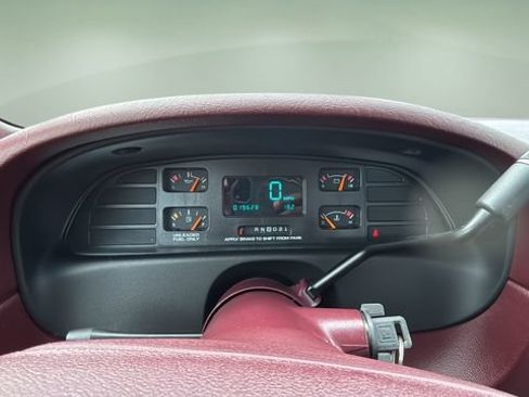 Used 1996 Chevrolet Caprice SS RWD image 15