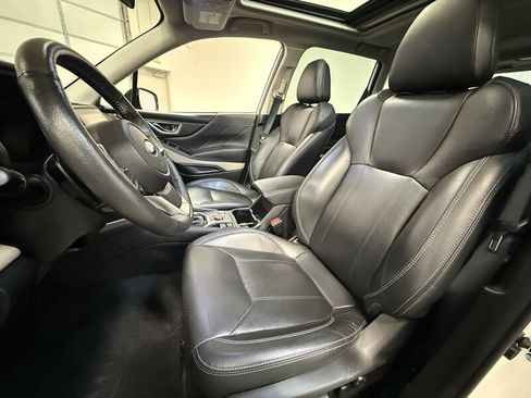 Used 2023 Subaru Forester Limited AWD/4WD image 30
