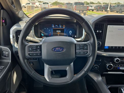 Used 2025 Ford F150 Lariat AWD/4WD image 18
