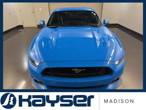 Used 2017 Ford Mustang GT w/ GT Performance Package RWD image 2