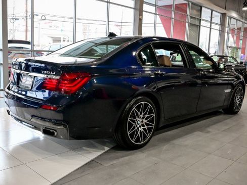 Used 2015 BMW 740Li xDrive image 5