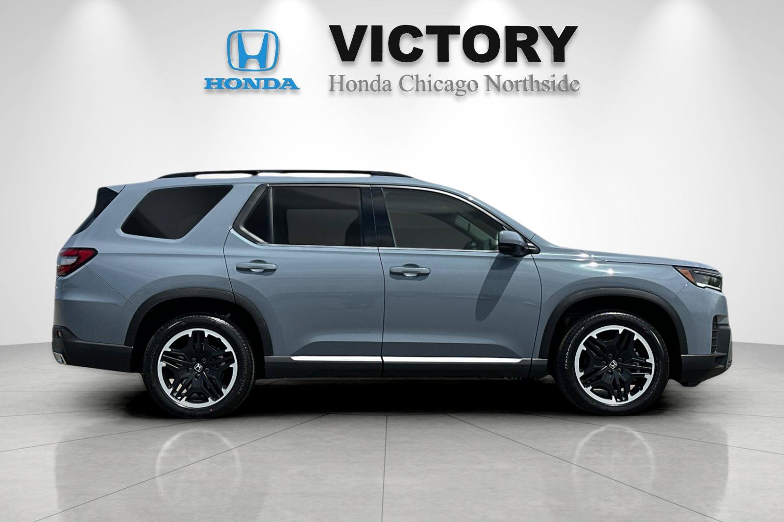 New 2026 Honda Pilot Touring image 6