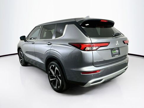 Used 2024 Mitsubishi Outlander SE FWD image 5