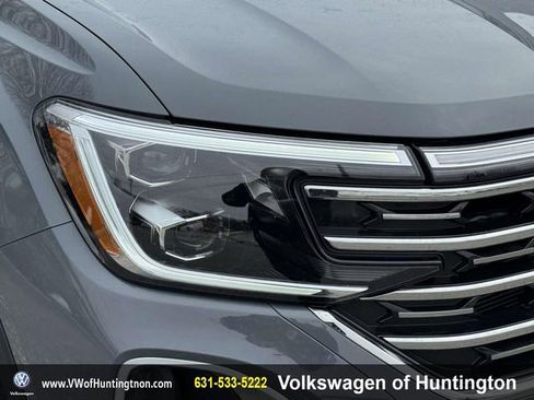 Certified 2025 Volkswagen Atlas SEL image 8