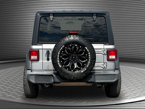 Used 2019 Jeep Wrangler Unlimited Sport S AWD/4WD image 6