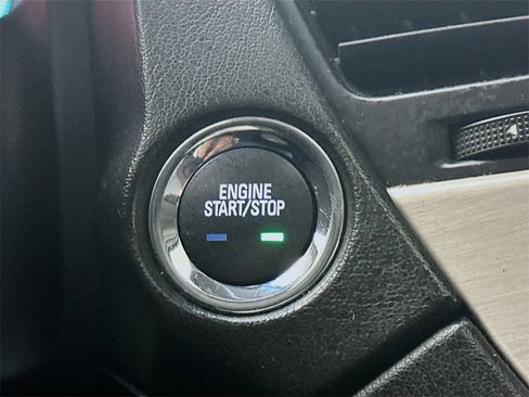 Used 2019 GMC Yukon Denali w/ Denali Ultimate Package image 28