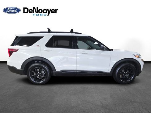 Used 2022 Ford Explorer Timberline AWD/4WD image 6