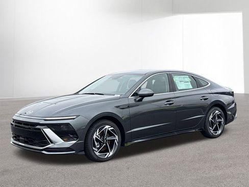 New 2026 Hyundai Sonata SEL image 1