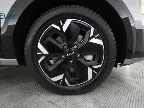 Used 2023 Kia Niro Wind FWD image 20