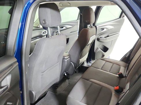 Used 2023 Chevrolet TrailBlazer LT FWD image 22