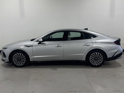 Used 2025 Hyundai Sonata SEL FWD image 10
