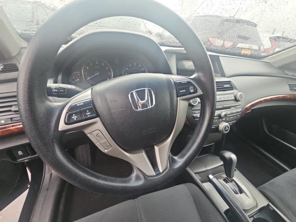Used 2012 Honda Crosstour EX image 7