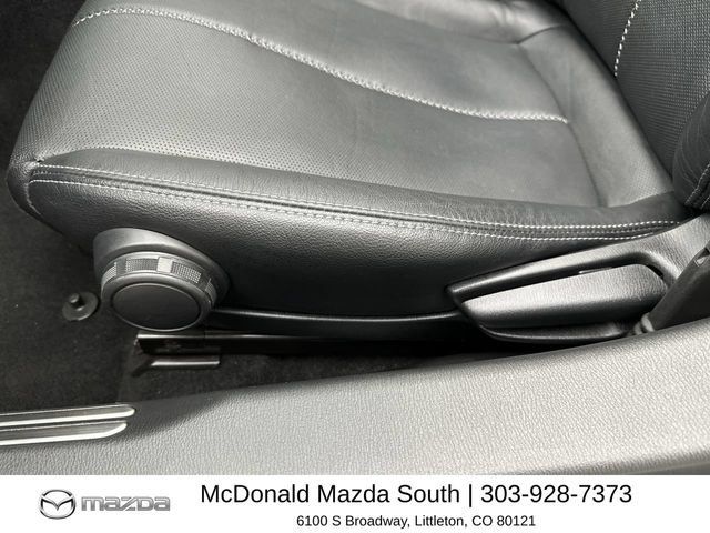 Used 2025 MAZDA MX-5 Miata RF Grand Touring RWD image 12