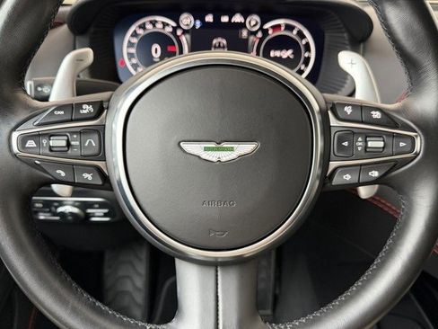 Used 2023 Aston Martin DBX image 15