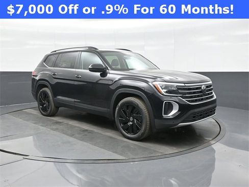 New 2026 Volkswagen Atlas SE image 1