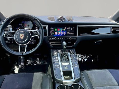 Used 2021 Porsche Macan S AWD/4WD image 7