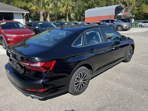 Used 2021 Volkswagen Jetta SE image 5