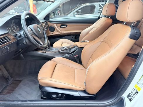 Used 2011 BMW 335i Coupe RWD image 10