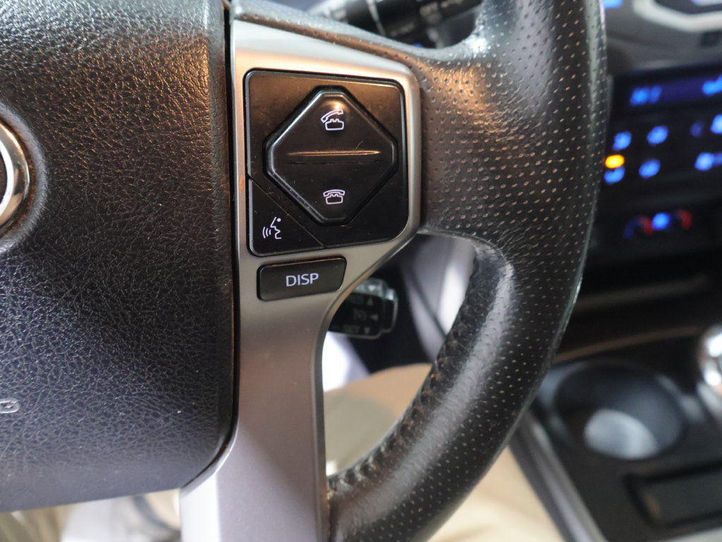 Used 2015 Toyota 4Runner Limited AWD/4WD image 32