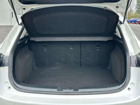 Used 2016 MAZDA MAZDA3 i Sport w/ Preferred Equipment Package image 8