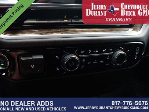 Used 2025 Chevrolet Silverado 2500 LT w/ Convenience Package AWD/4WD image 13